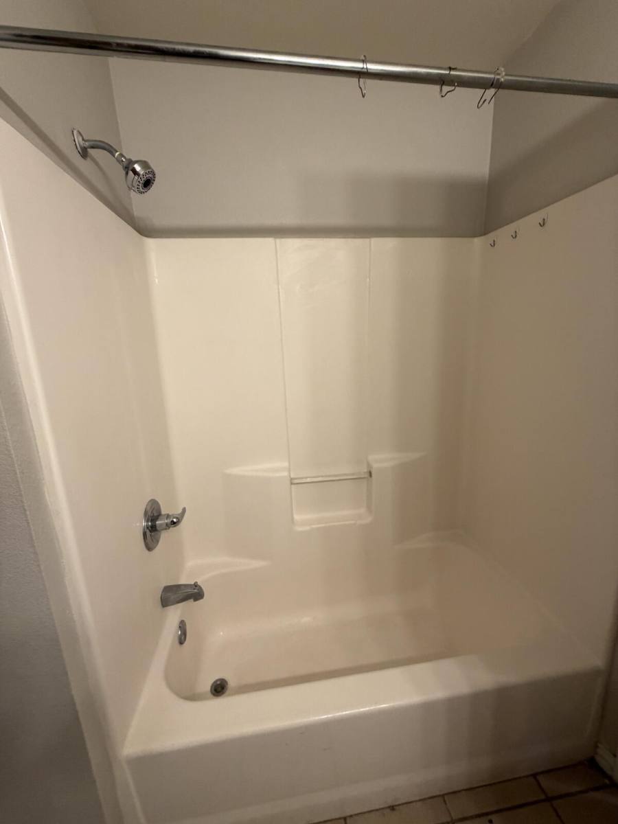Townhouse for rent at 533 N Clinton Ave #B, Lubbock, TX 79416