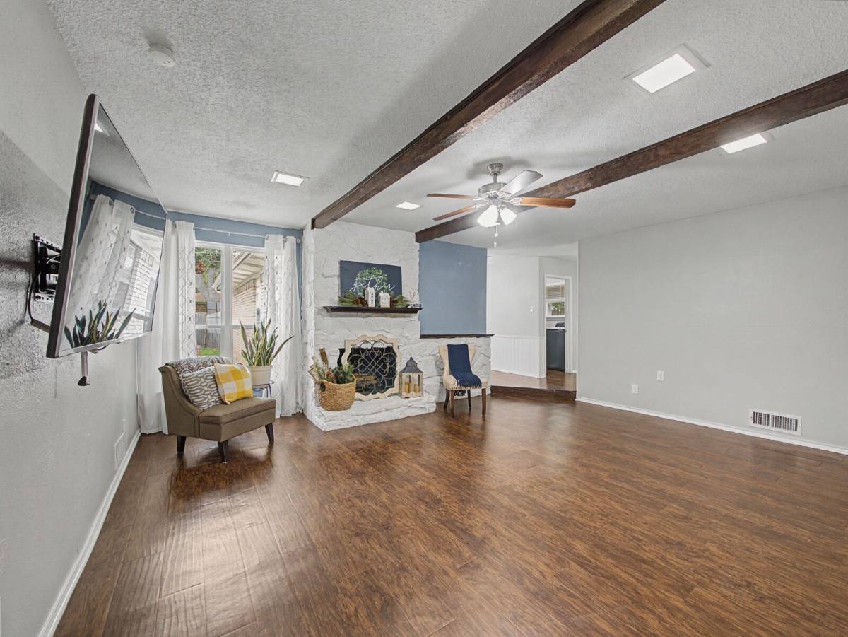 House for rent at 5019 Blanchard Dr, Dallas, TX 75227