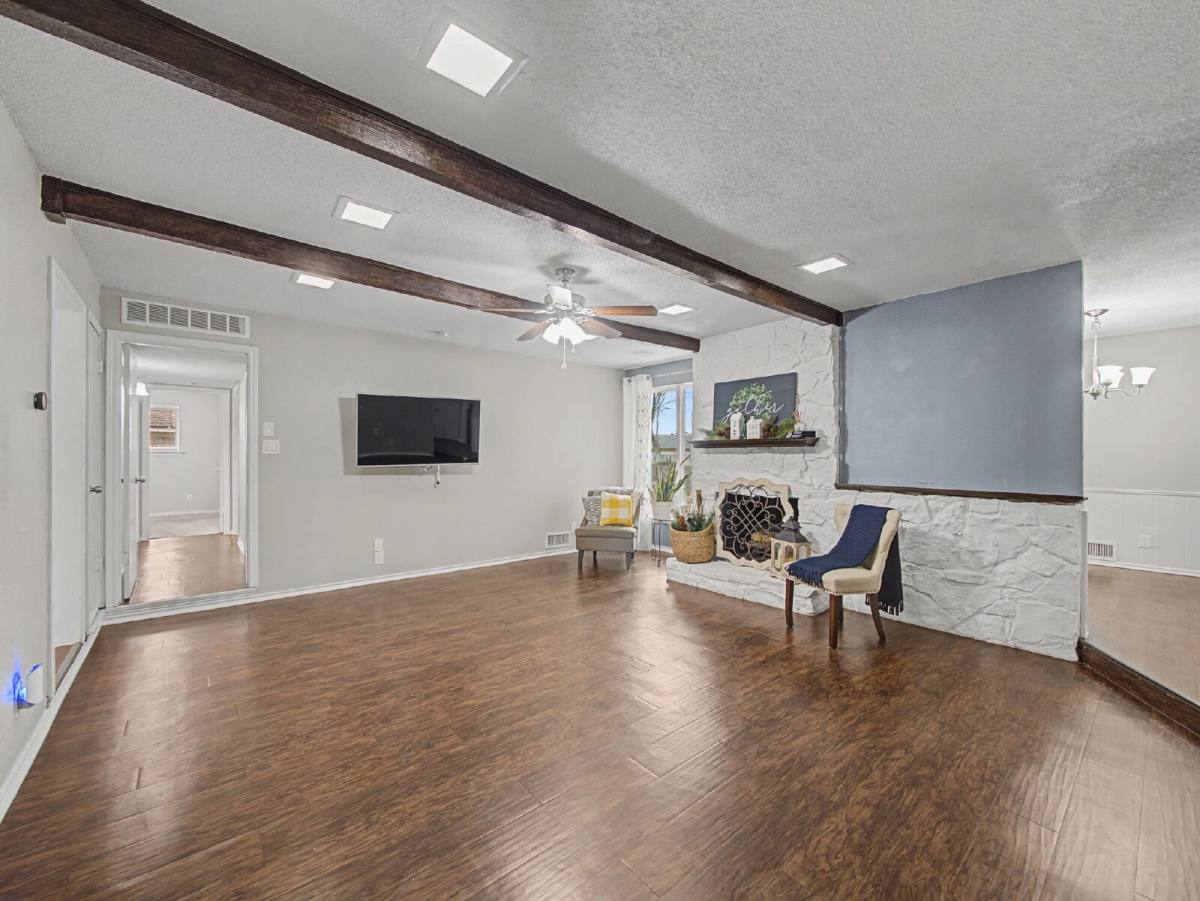House for rent at 5019 Blanchard Dr, Dallas, TX 75227
