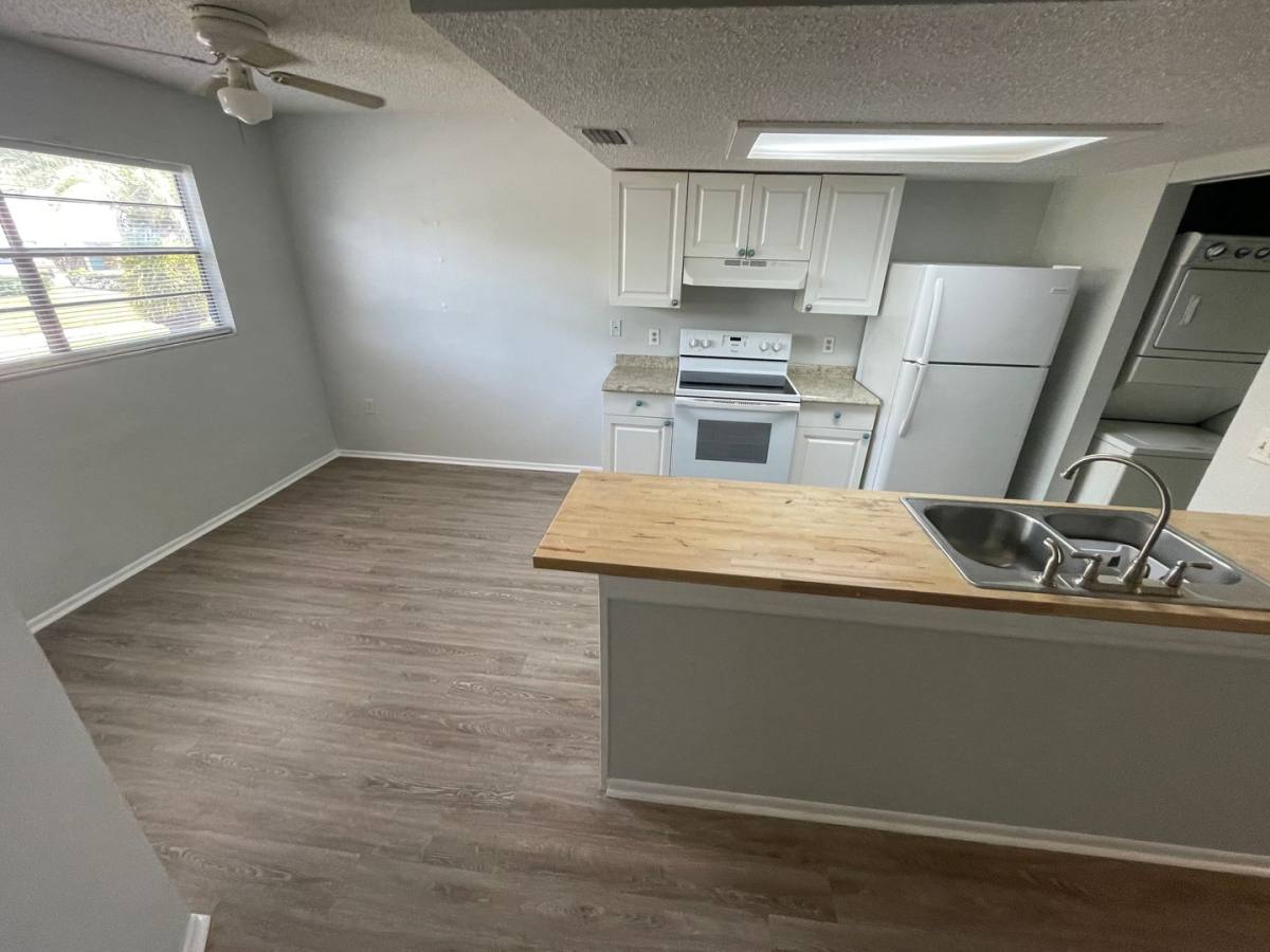 Apartment for rent at 6721 Congress St, New Port Richey, FL 34653