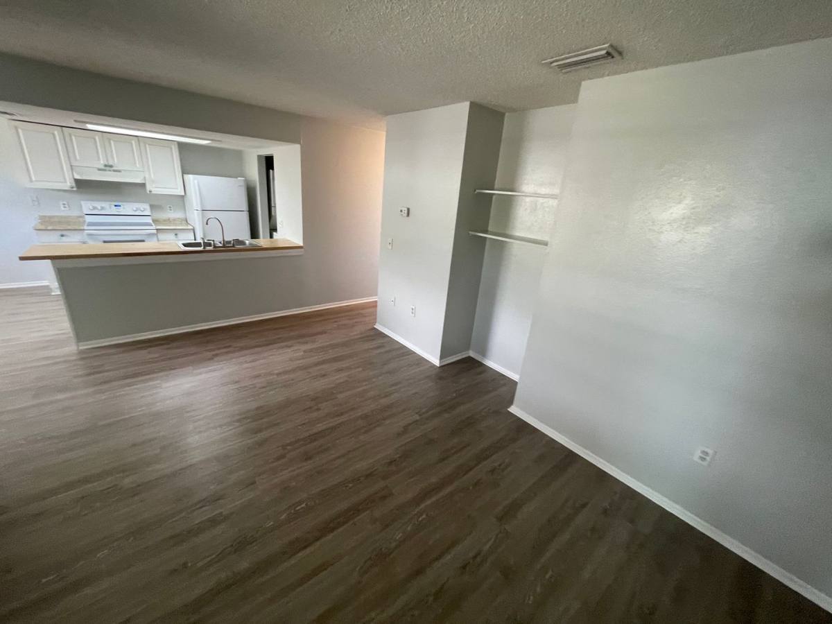 Apartment for rent at 6721 Congress St, New Port Richey, FL 34653