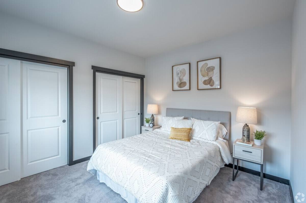 Apartment for rent at 4824 Longhouse Trail Lane NE, Arlington, WA 98223