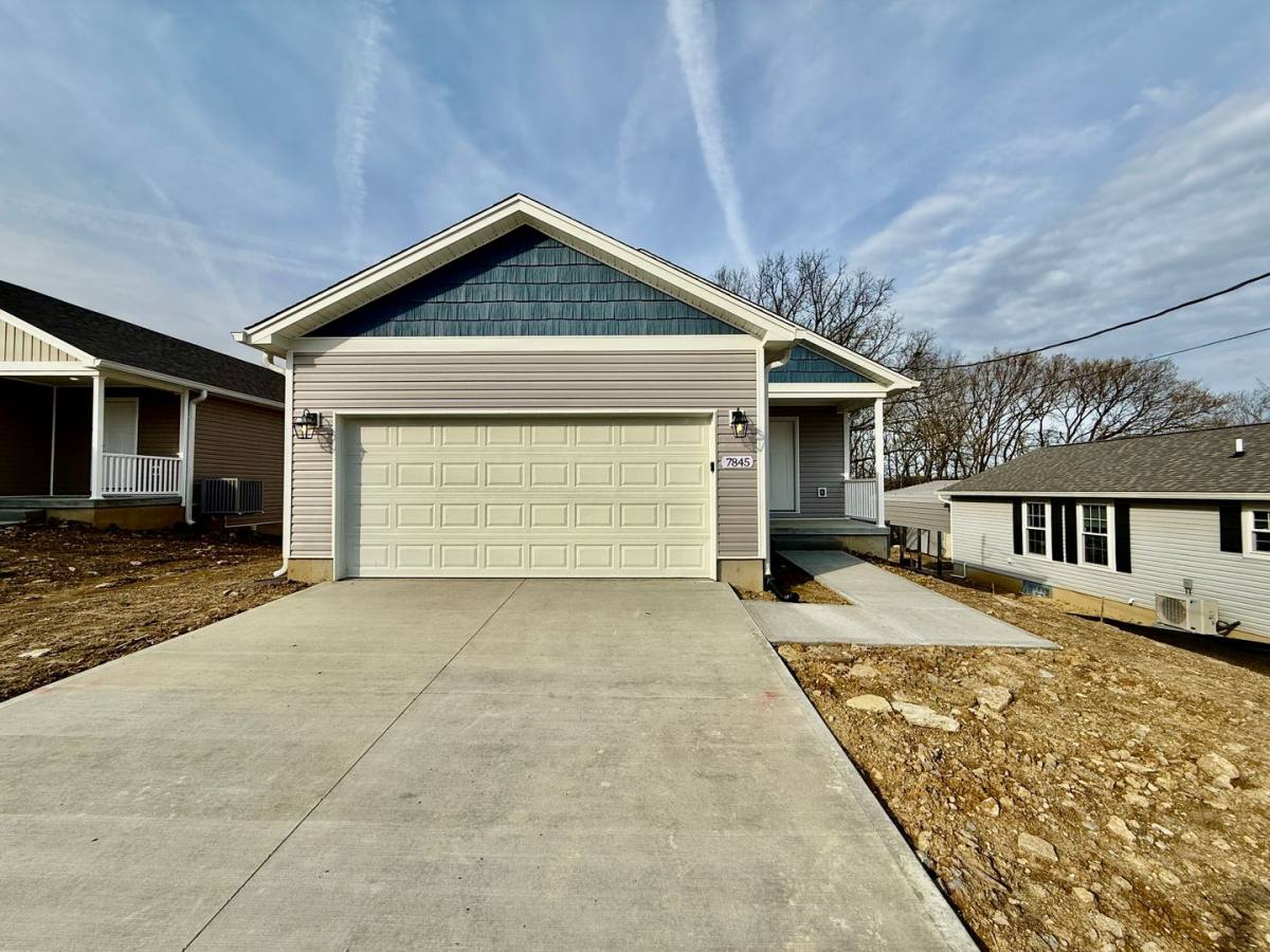 House for rent at 7845 Second St, West Chester, OH 45069