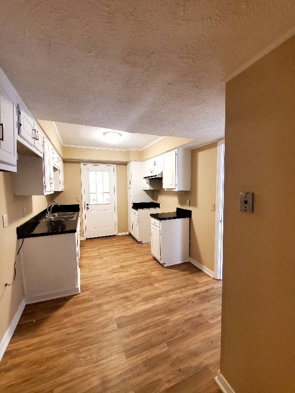 Apartment for rent at 1701 1702 Jamestown Way, Jackson, MS 39211