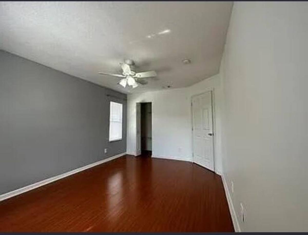 Townhouse for rent at 140 Baldwin Blvd, Lake Worth, FL 33463