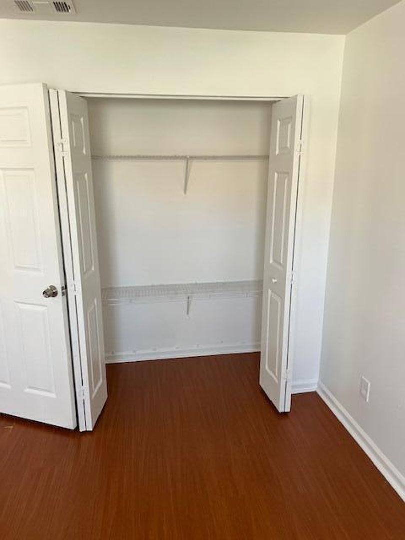 Townhouse for rent at 140 Baldwin Blvd, Lake Worth, FL 33463