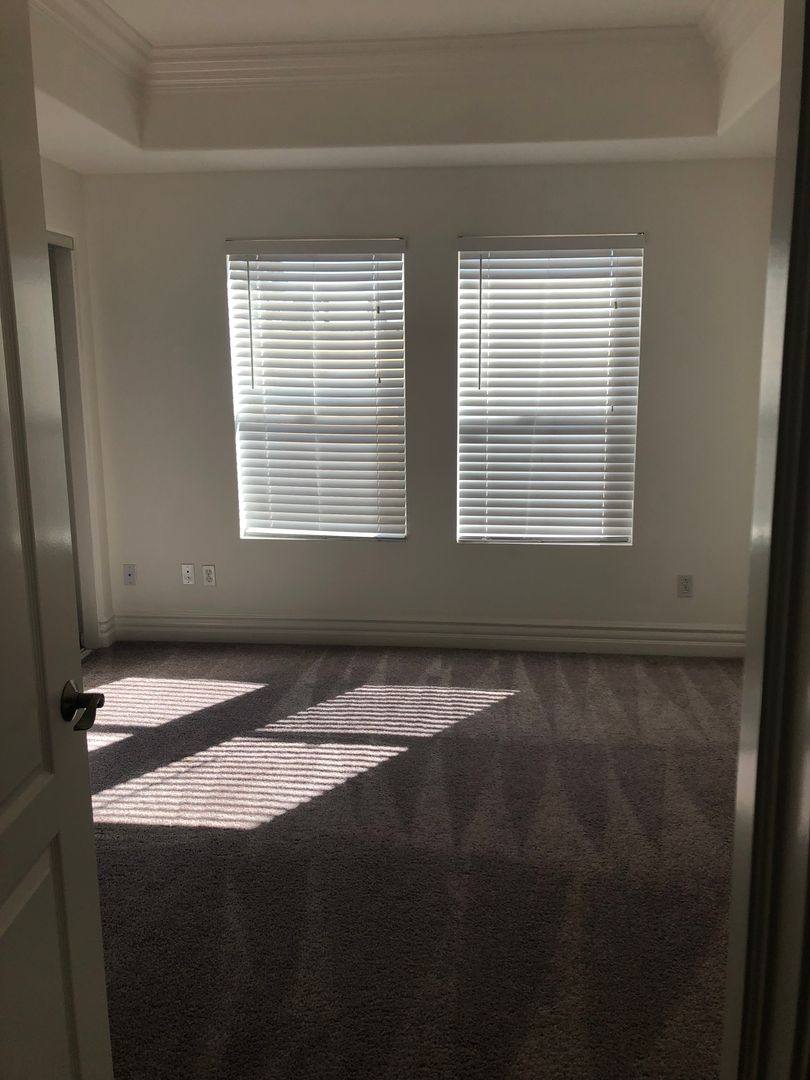 Apartment for rent at 1322 Curson Ave, Los Angeles, CA 90046