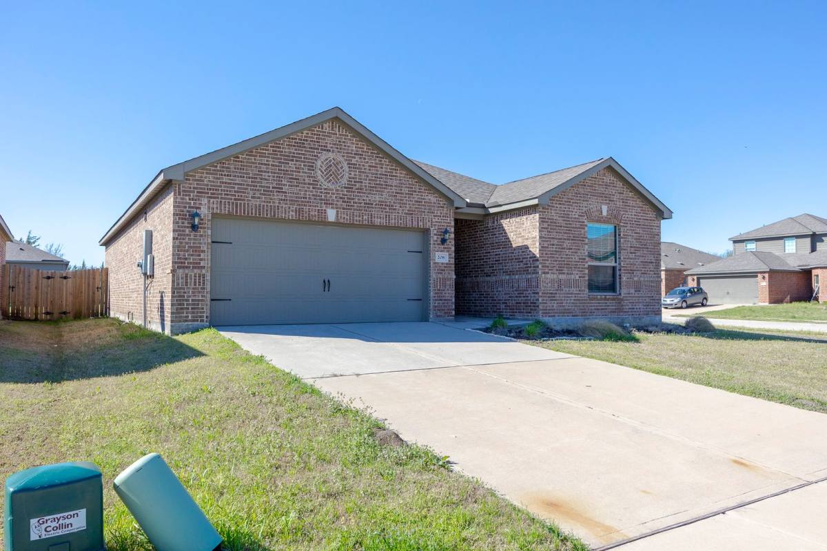 House for rent at 208 Harvey St, Anna, TX 75409