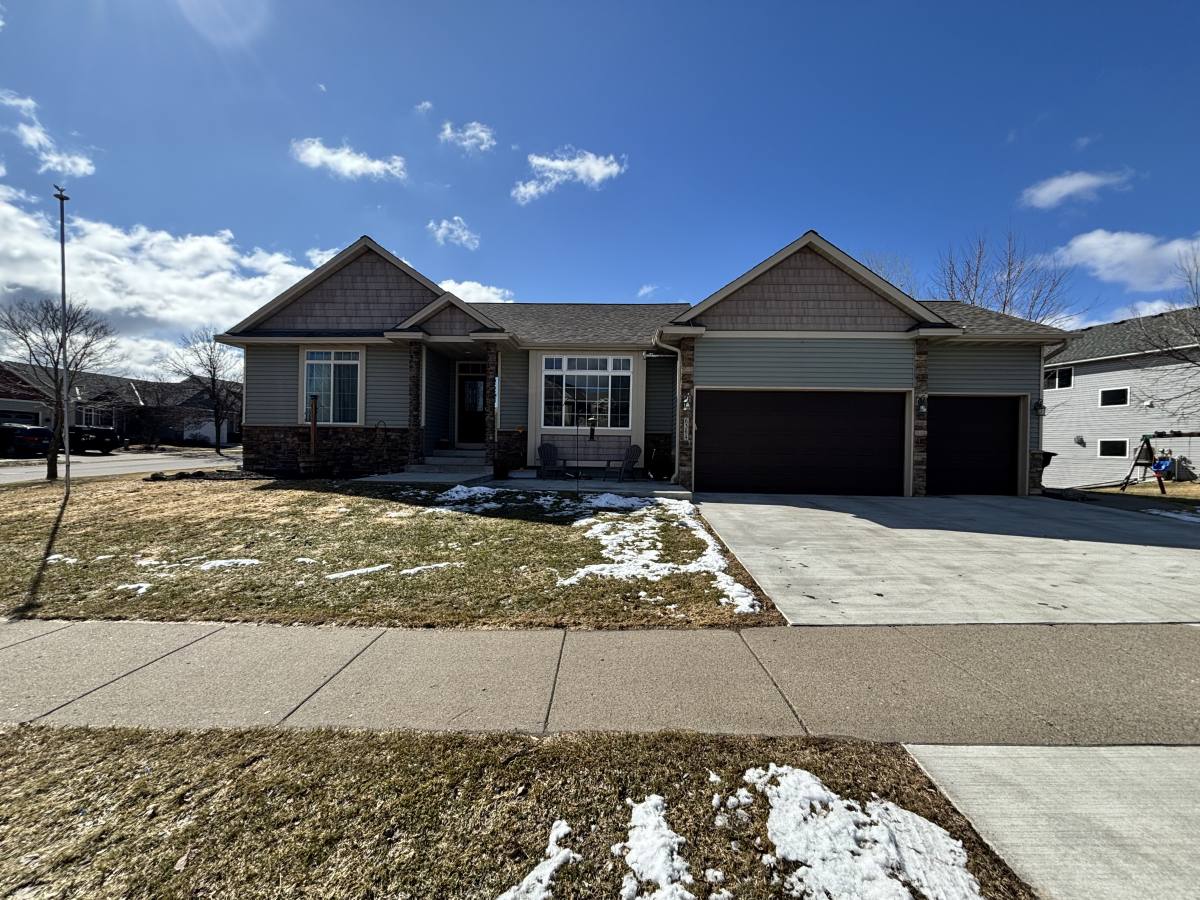 House for rent at 6364 Bakken St, Monticello, MN 55362