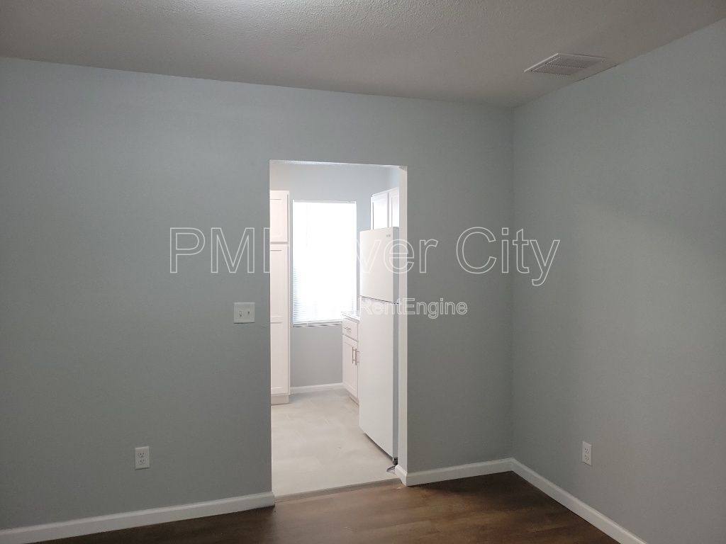 House for rent at 1356 River Hills Circle E, Jacksonville, FL 32211