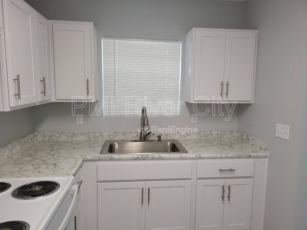 House for rent at 1356 River Hills Circle E, Jacksonville, FL 32211