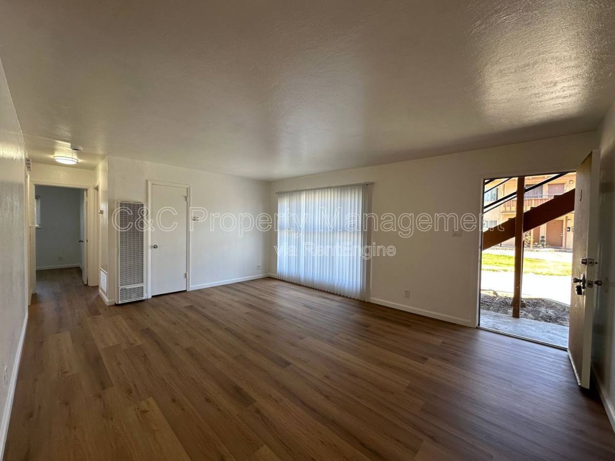 Apartment for rent at 922 Lupin Dr #2, Salinas, CA 93906