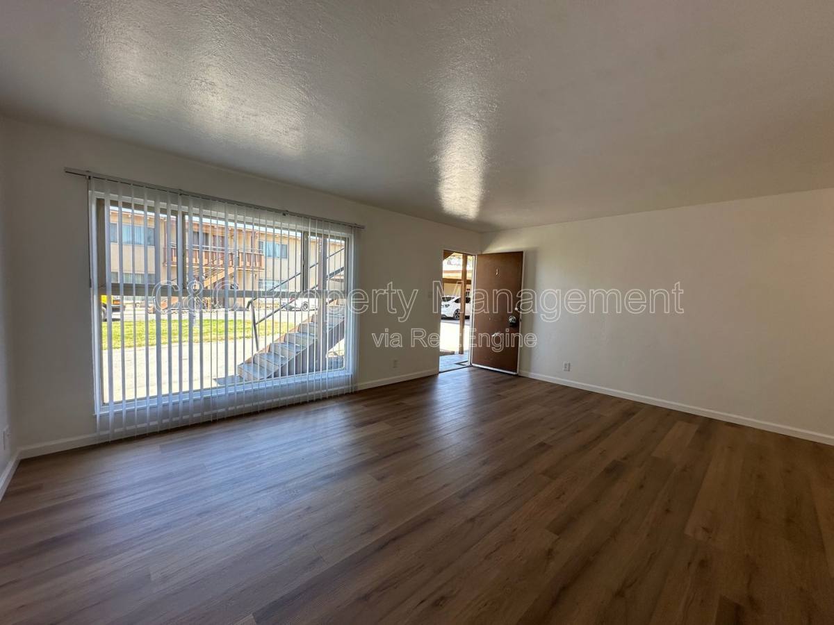 Apartment for rent at 922 Lupin Dr #2, Salinas, CA 93906