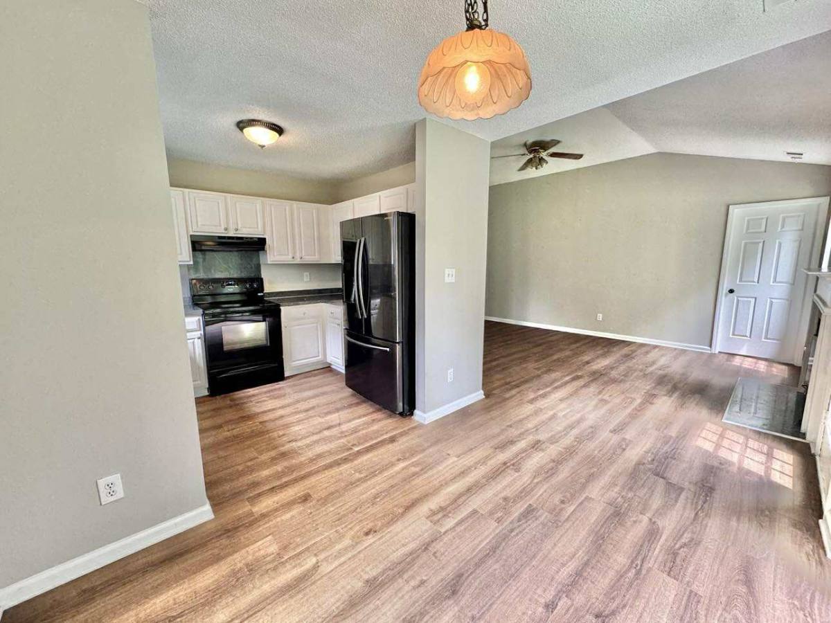 House for rent at 2608 Clarencefield Dr, Charlotte, NC 28216