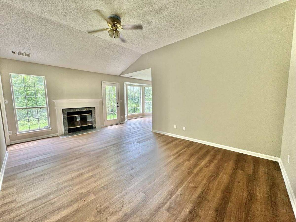 House for rent at 2608 Clarencefield Dr, Charlotte, NC 28216