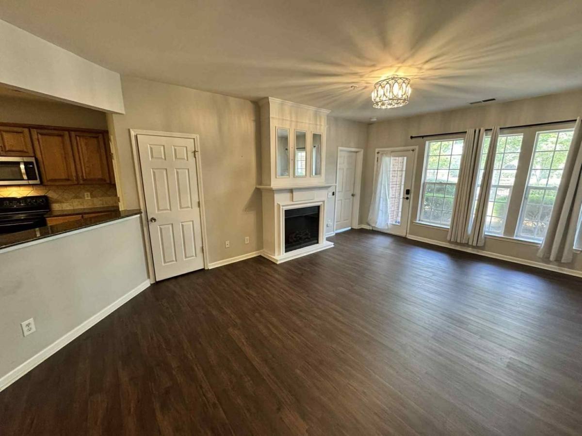 Apartment for rent at 14817 Santa Lucia Dr, Charlotte, NC 28277