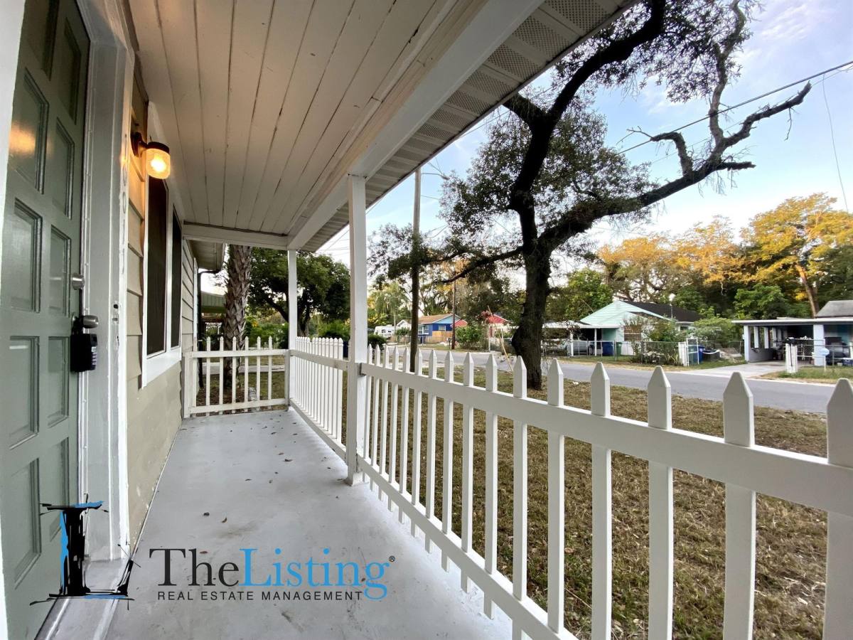 House for rent at 10011 N Jasmine Ave, Tampa, FL 33612
