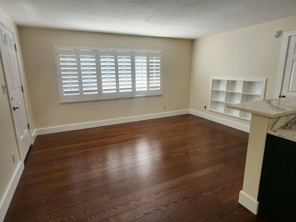 Condo for rent at 565 Golden Gate Point, Sarasota, FL 34236