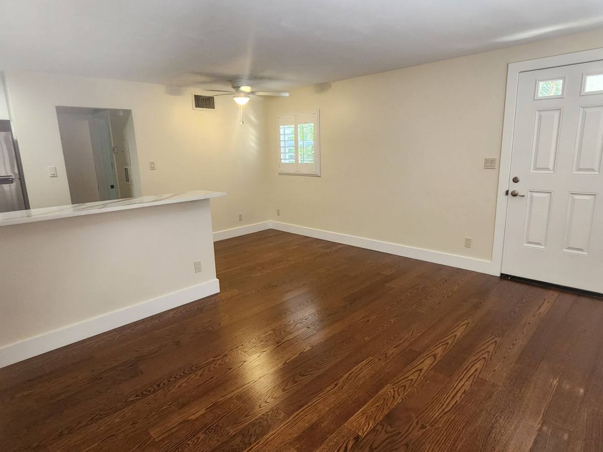 Condo for rent at 565 Golden Gate Point, Sarasota, FL 34236
