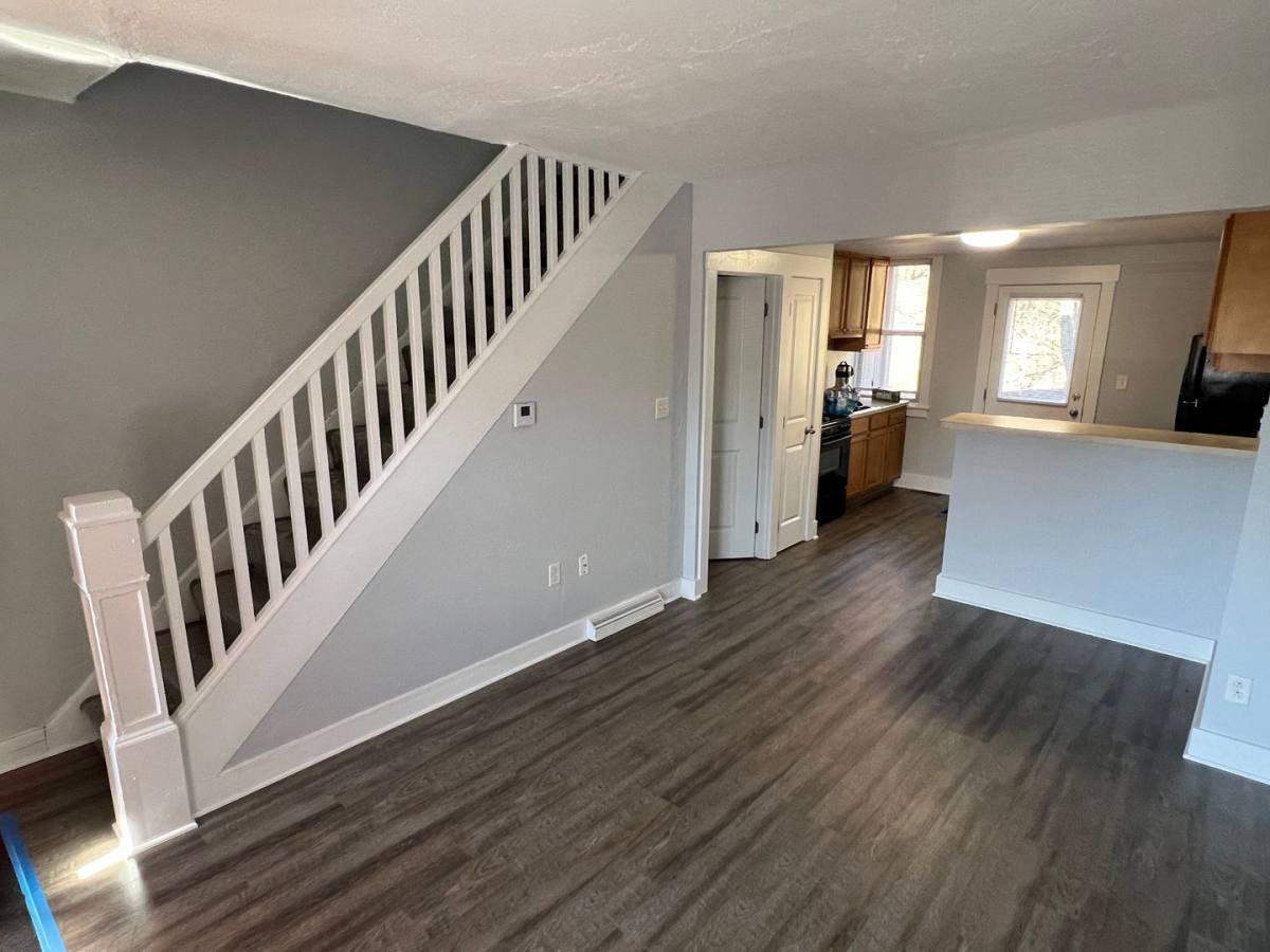 Townhouse for rent at 2253-22715 Hawthorne Ave, Pittsburgh, PA 15218