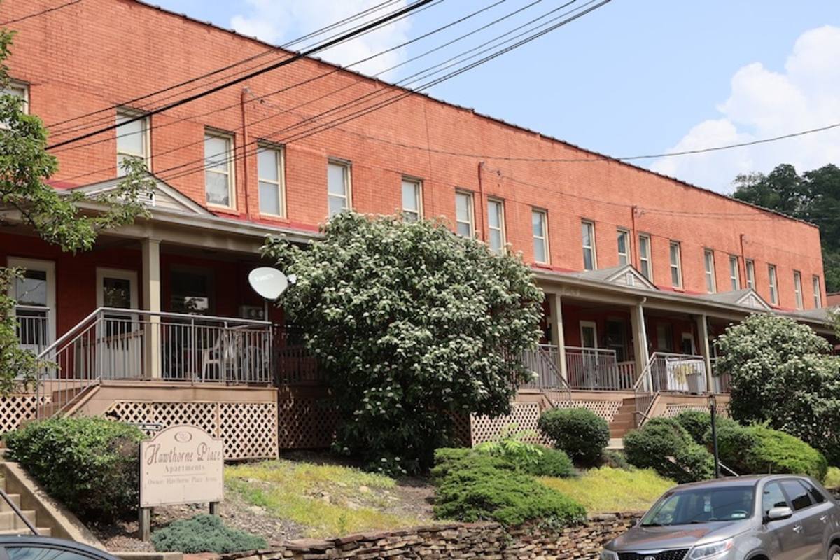 Townhouse for rent at 2253-22715 Hawthorne Ave, Pittsburgh, PA 15218