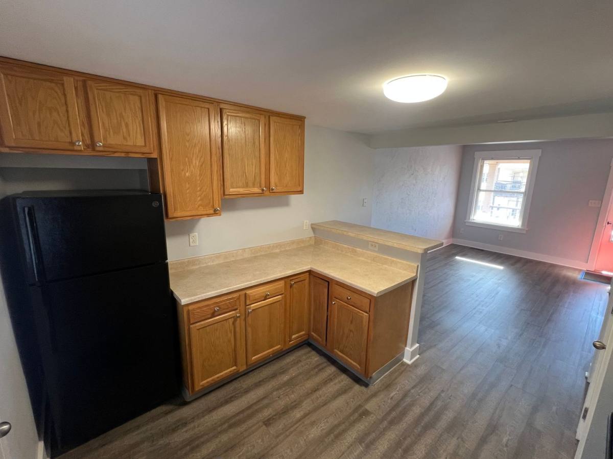 Townhouse for rent at 2253-22715 Hawthorne Ave, Pittsburgh, PA 15218