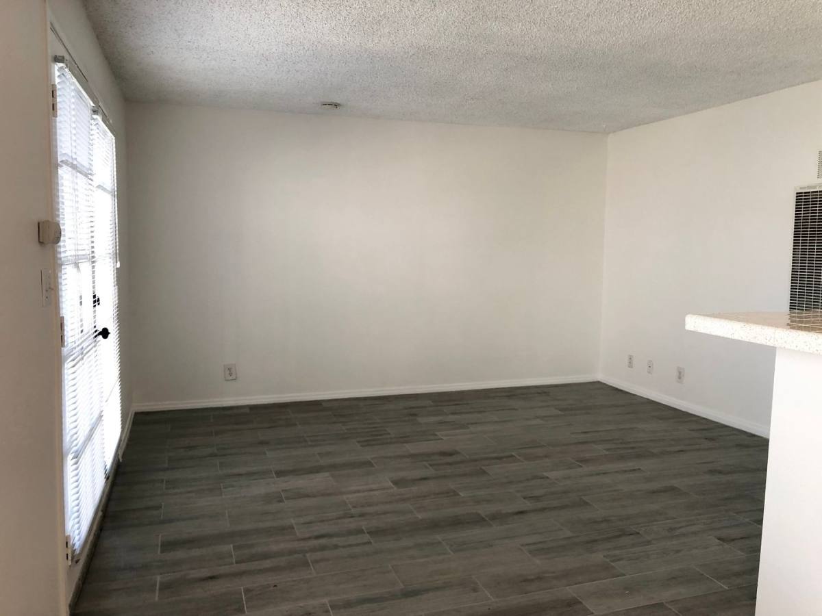 Apartment for rent at 409 California St, Huntington Beach, CA 92648