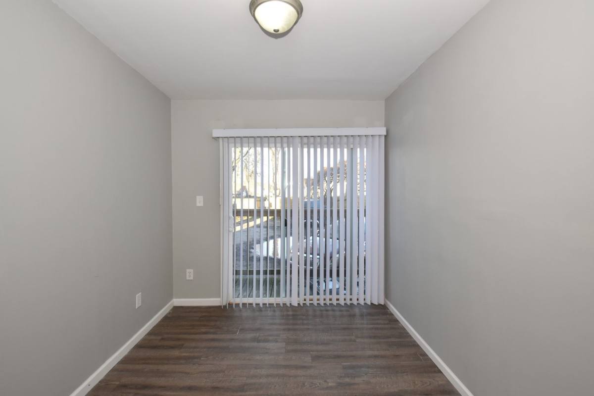 Apartment for rent at 111-113 W St, Mishawaka, IN 46544