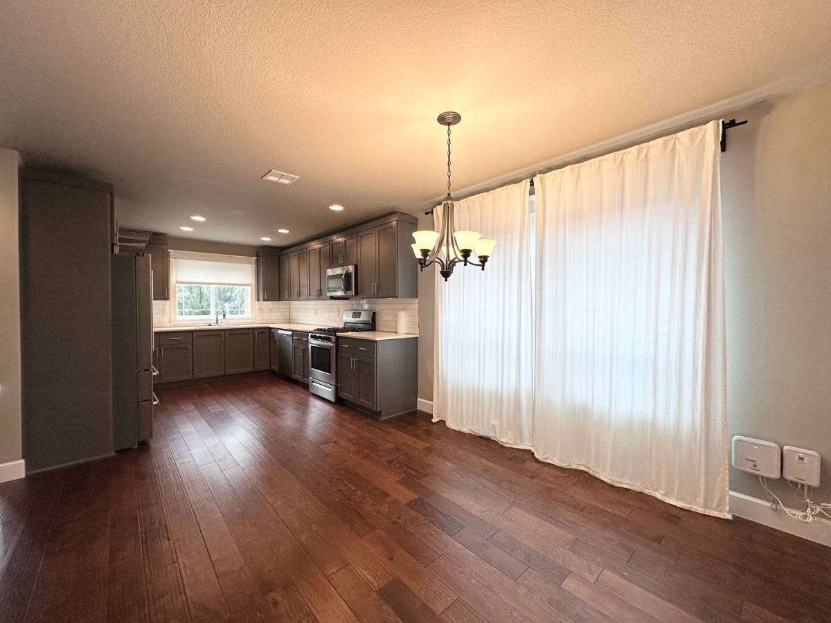House for rent at 4337 N Hunt St, Portland, OR 97203