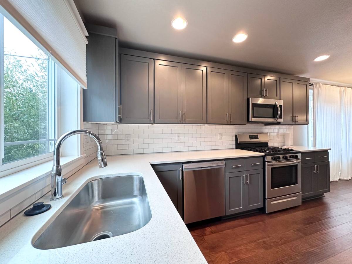 House for rent at 4337 N Hunt St, Portland, OR 97203