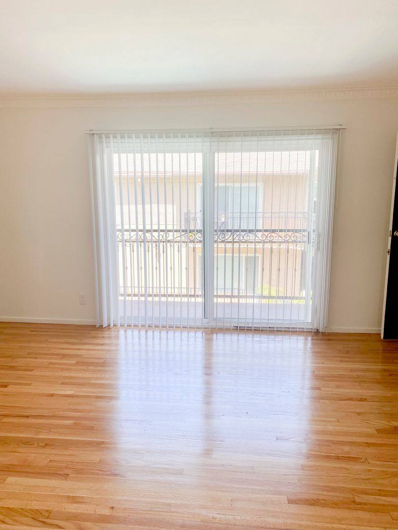 Apartment for rent at 3375 Manning Ave, Los Angeles, CA 90064