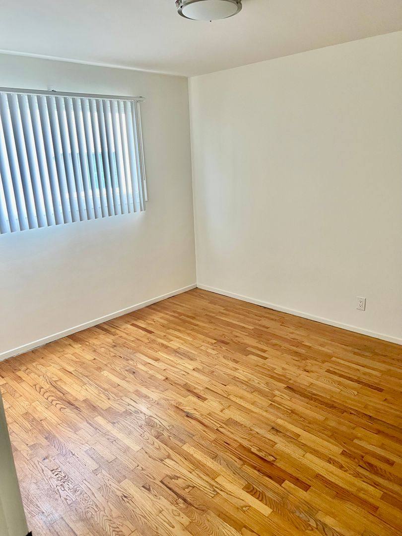 Apartment for rent at 3375 Manning Ave, Los Angeles, CA 90064