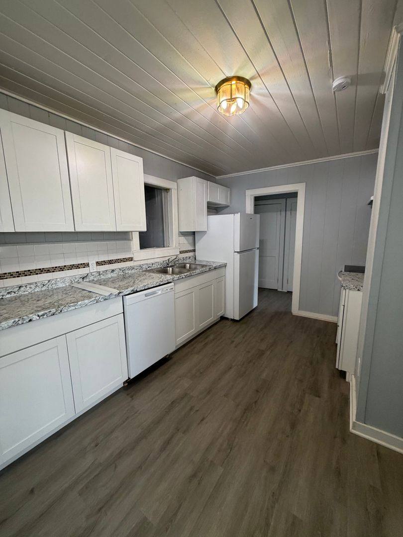 House for rent at 409 E Gate Rd, Sevierville, TN 37862