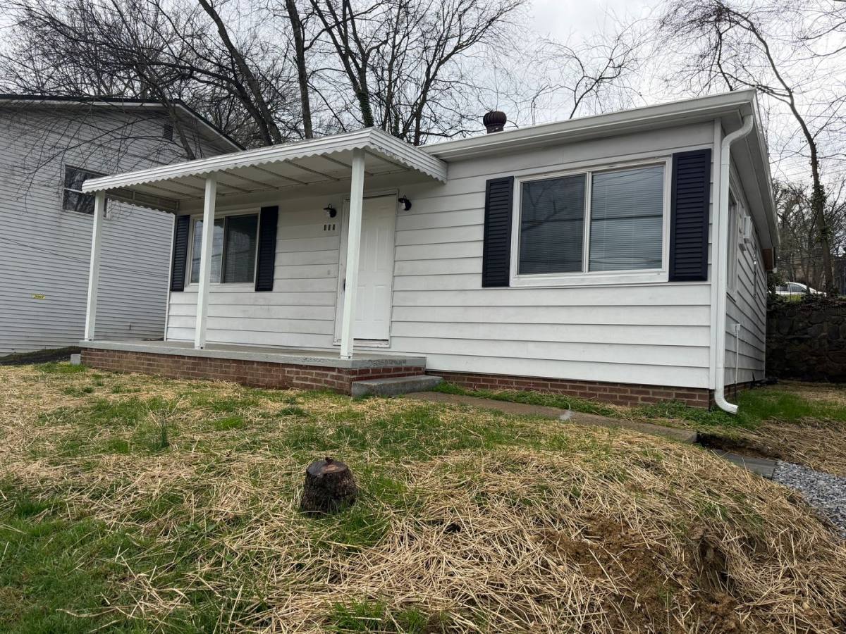House for rent at 409 E Gate Rd, Sevierville, TN 37862
