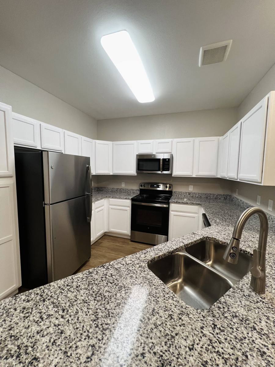 Apartment for rent at 3999 John Sharp Dr #2102, Richmond, TX 77407