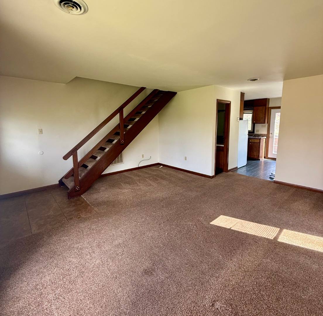 Apartment for rent at 138 Valley View Dr NE #11, Abingdon, VA 24210