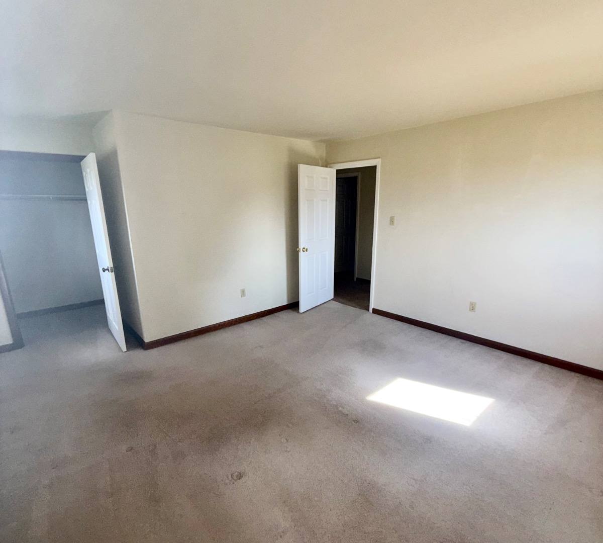 Apartment for rent at 138 Valley View Dr NE #11, Abingdon, VA 24210