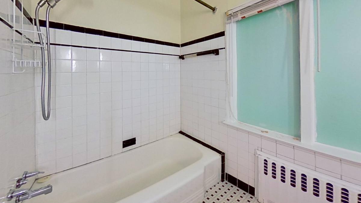 Apartment for rent at 515 Carter St #C, Front Royal, VA 22630