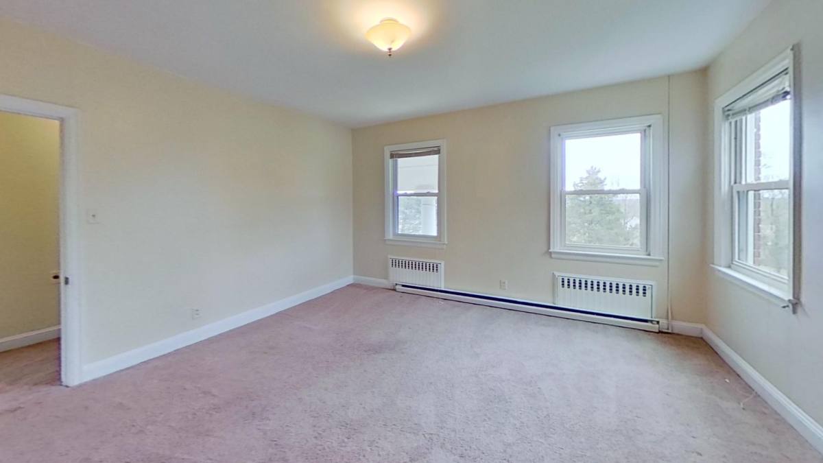 Apartment for rent at 515 Carter St #C, Front Royal, VA 22630