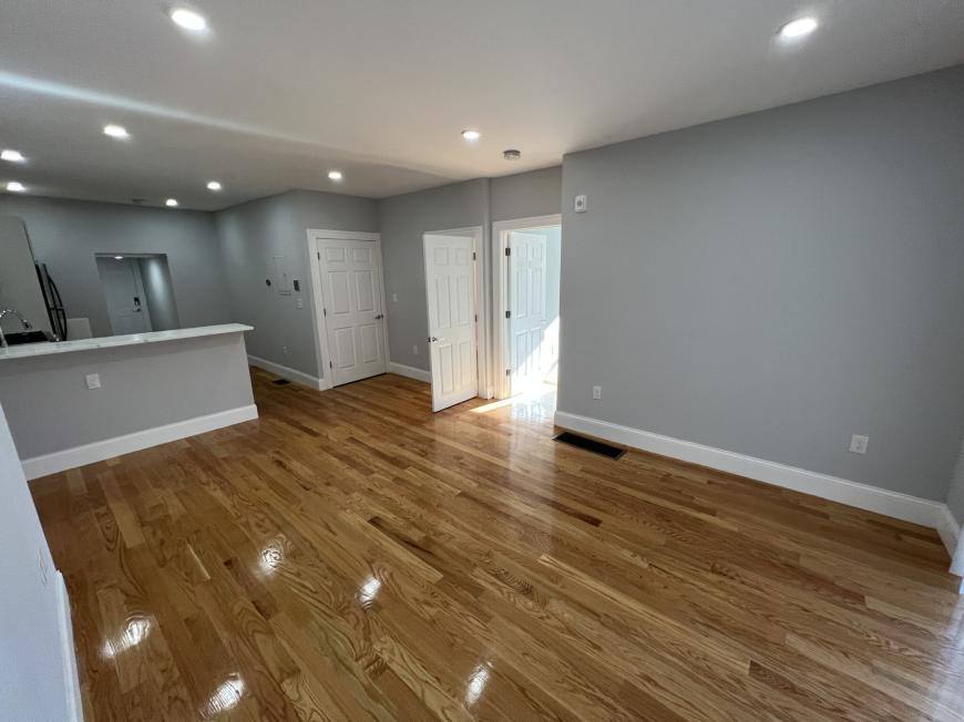 Apartment for rent at 372 Oxford St #U4, Cambridge, MA 02140