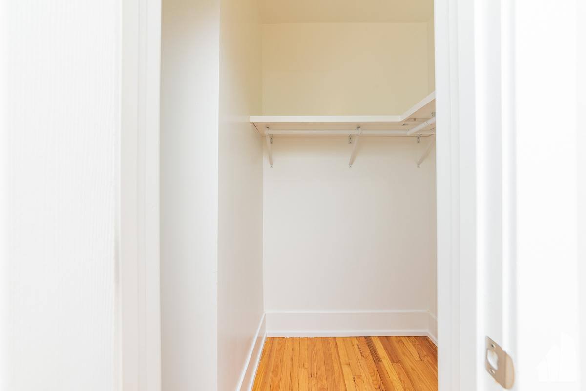 Apartment for rent at 1122 W Addison #1, Chicago, IL 60657