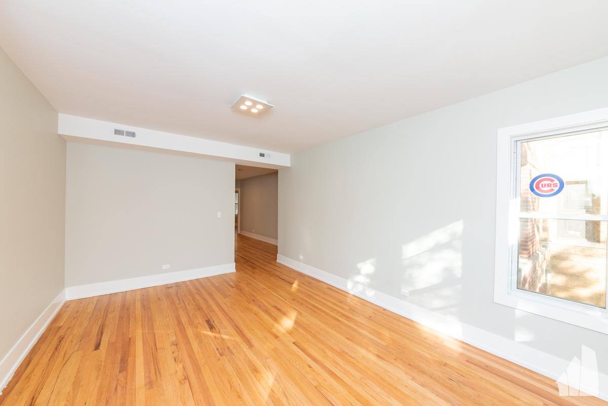 Apartment for rent at 1122 W Addison #1, Chicago, IL 60657
