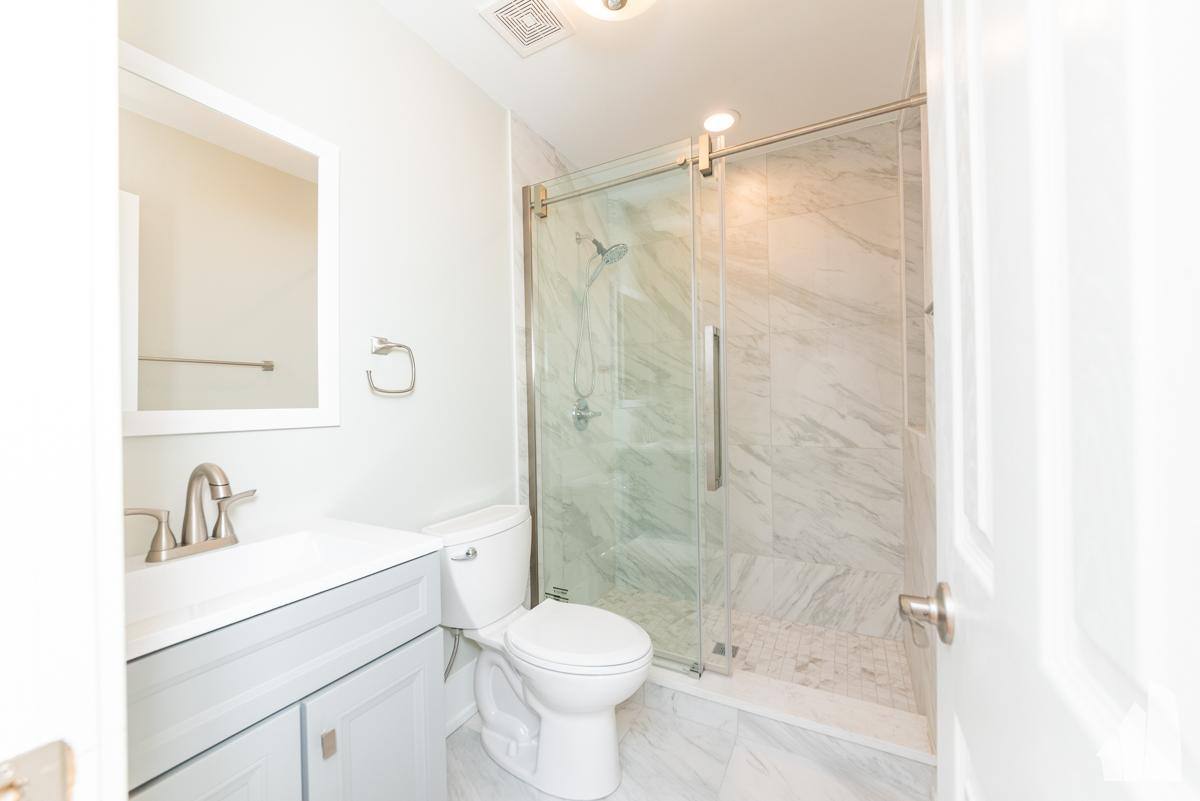 Apartment for rent at 1122 W Addison #1, Chicago, IL 60657