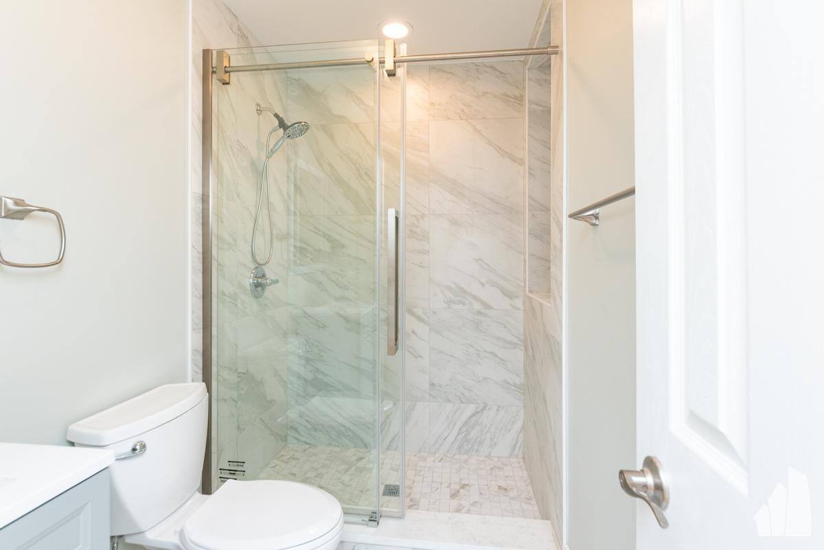 Apartment for rent at 1122 W Addison #1, Chicago, IL 60657