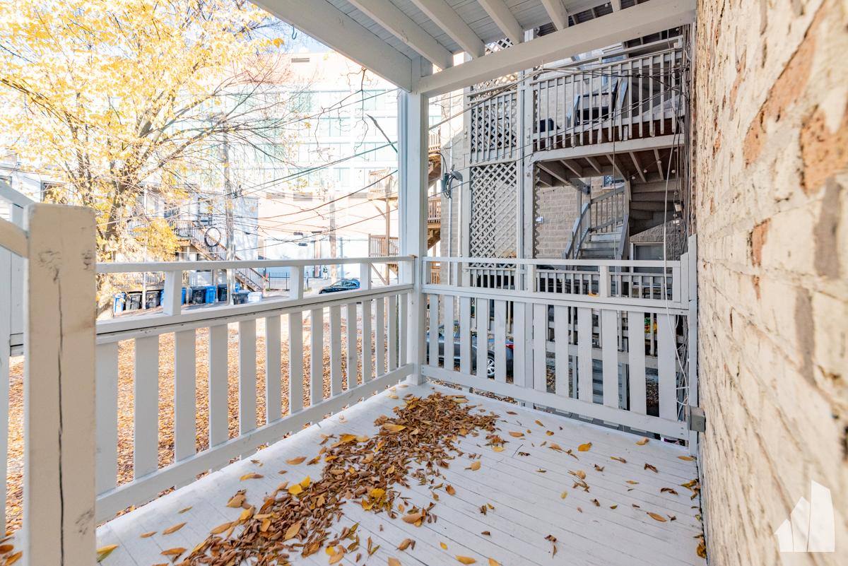 Apartment for rent at 1122 W Addison #1, Chicago, IL 60657