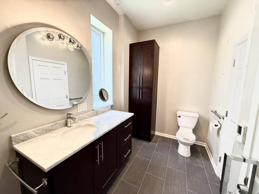 Townhouse for rent at 1905 W Huron St #2, Chicago, IL 60642