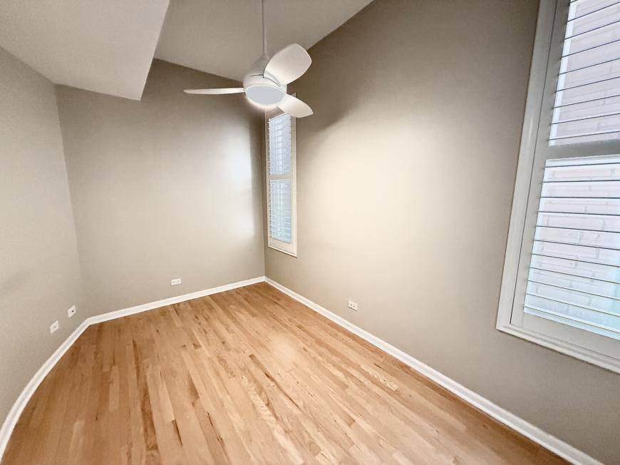 Townhouse for rent at 1905 W Huron St #2, Chicago, IL 60642