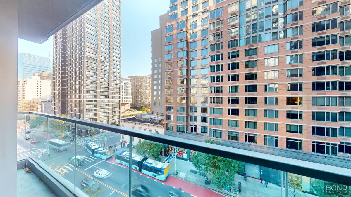 Apartment for rent at 237 E 34th St #702, New York, NY 10016