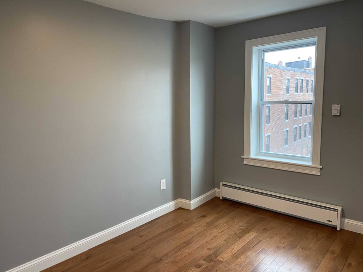 Apartment for rent at 33 Chelsea St #3, East Boston, MA 02128
