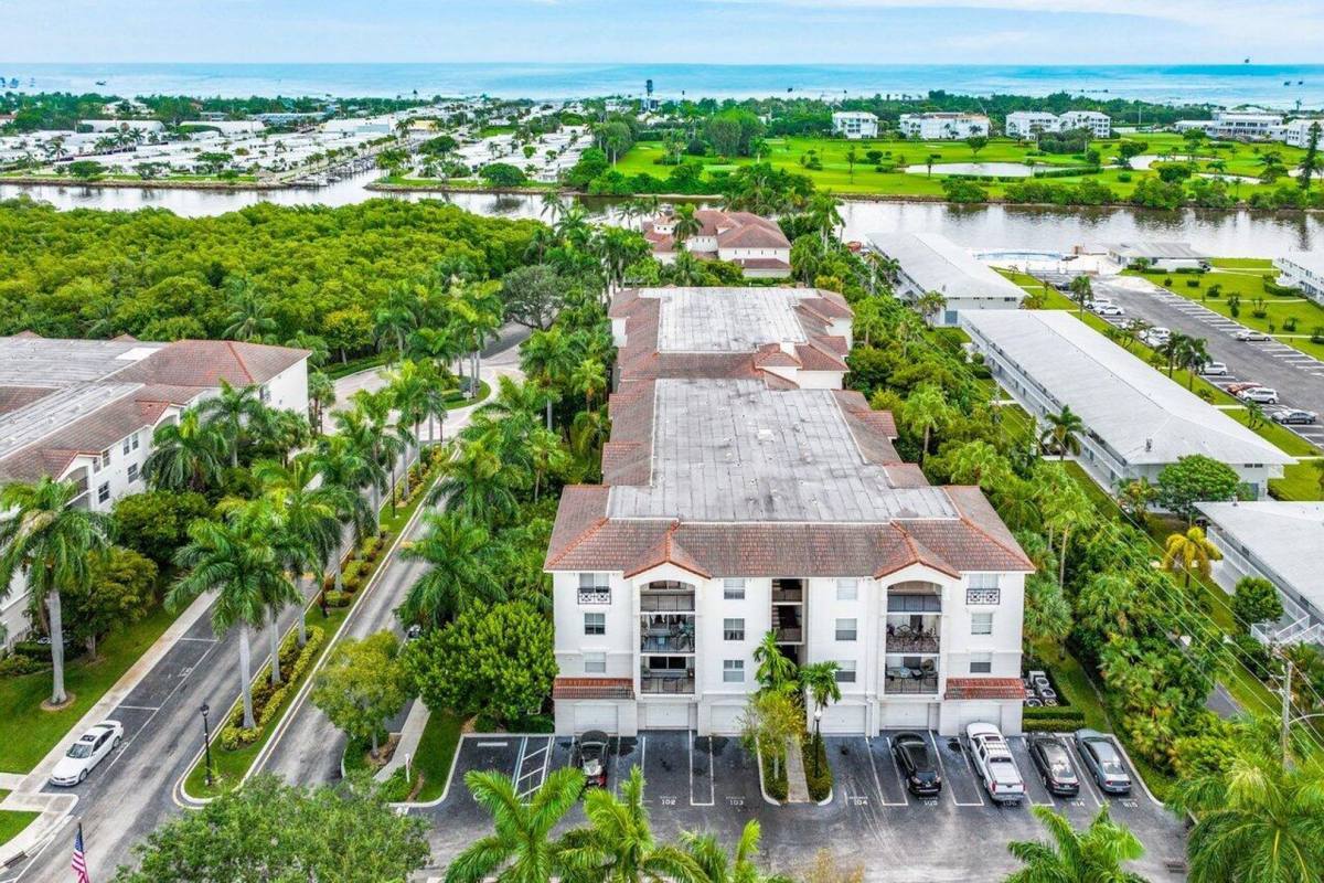 Condo for rent at 1302 Tuscany Way, Boynton Beach, FL 33435